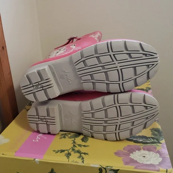 Joules Womans Pink W/ White Floral Print Rain Boots - Picture 8 of 11